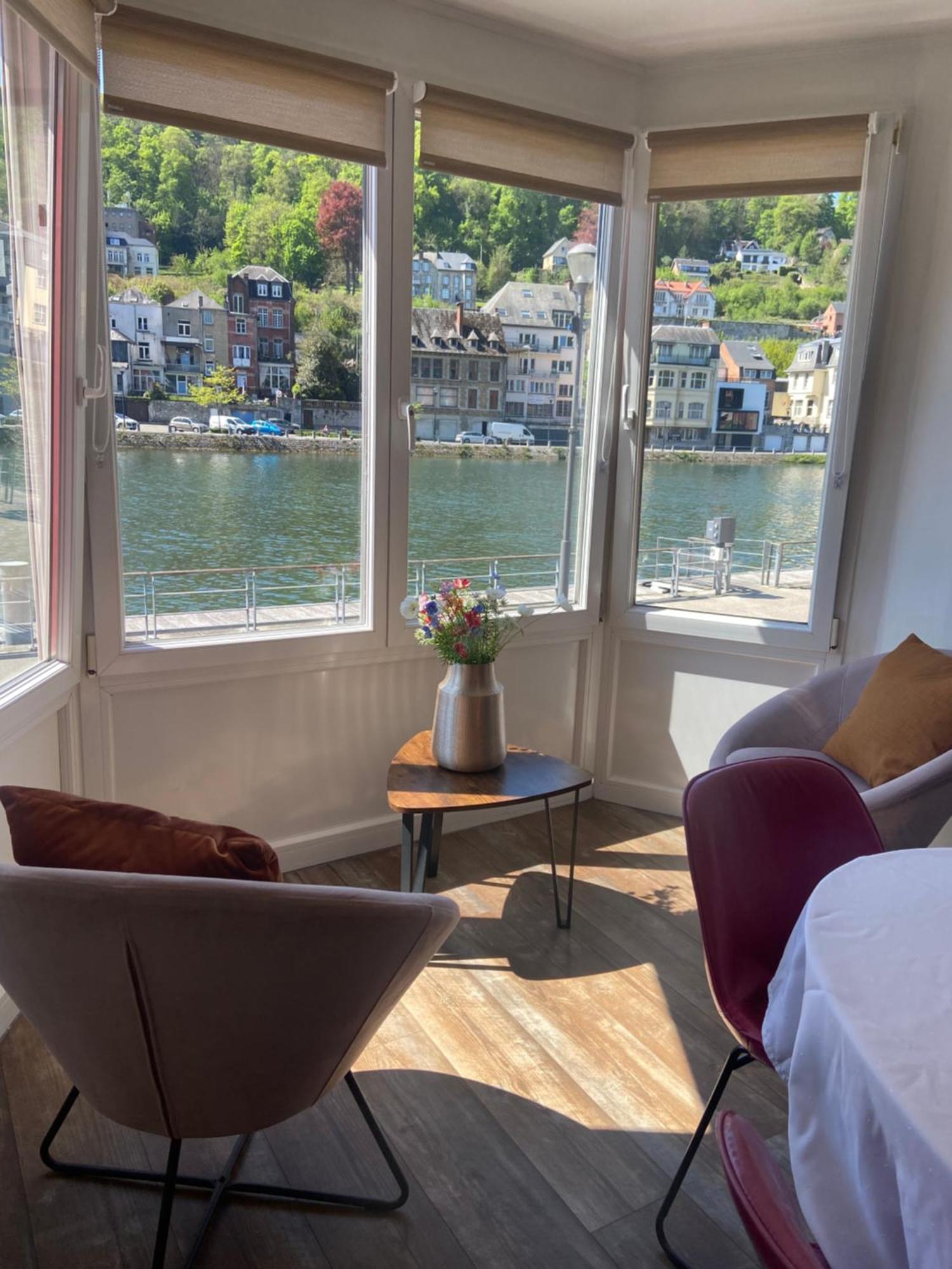 Vikarti Stay, A Lovely House With Incredible View Dinant Exterior photo